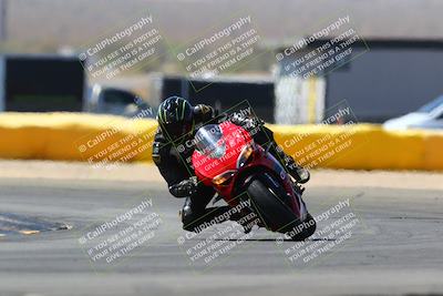 media/Mar-28-2022-Superbike Trackdays (Mon) [[b8603d0f67]]/Novice Group (1130am-12pm)/Turn 2/